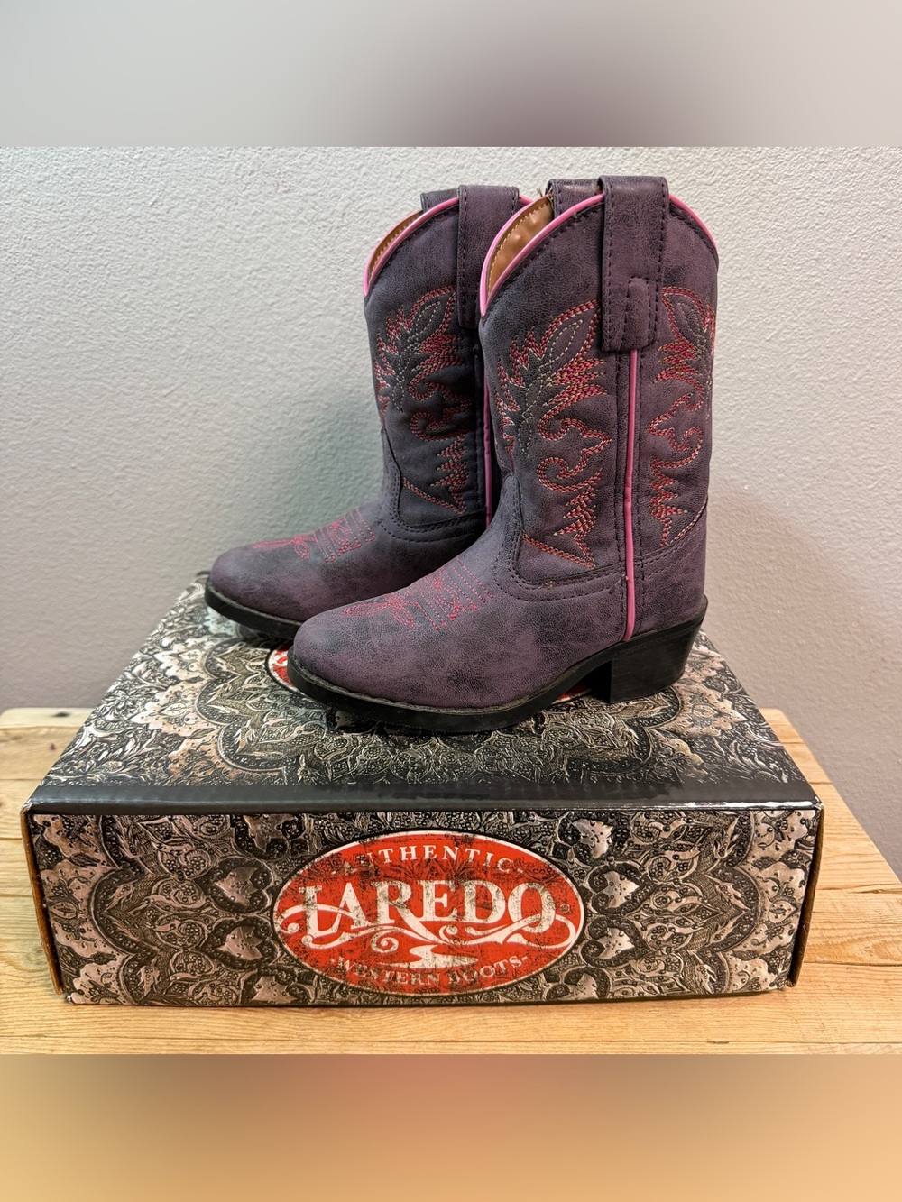 Laredo Women's Purple Suede Western Ankle Boots with Pink Trim
